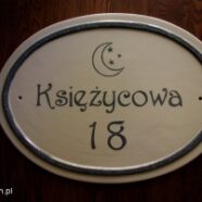 5__602x900_Szyld Księżycowa_po wypale_ Koplan_ pl